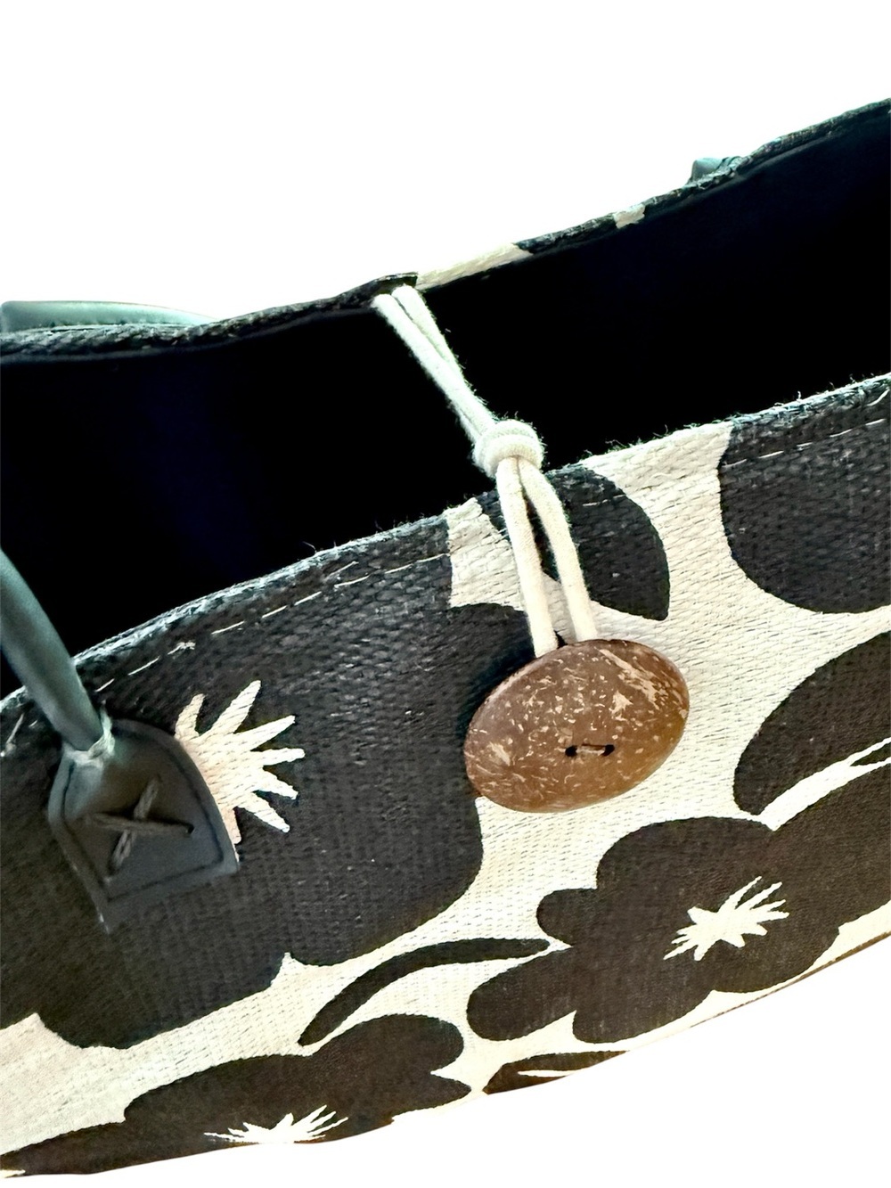 Sun & Sand Black & Cream Floral Beach Pool Vacation Shopping Tote Bag 15”x14”x6” - Picture 3 of 9